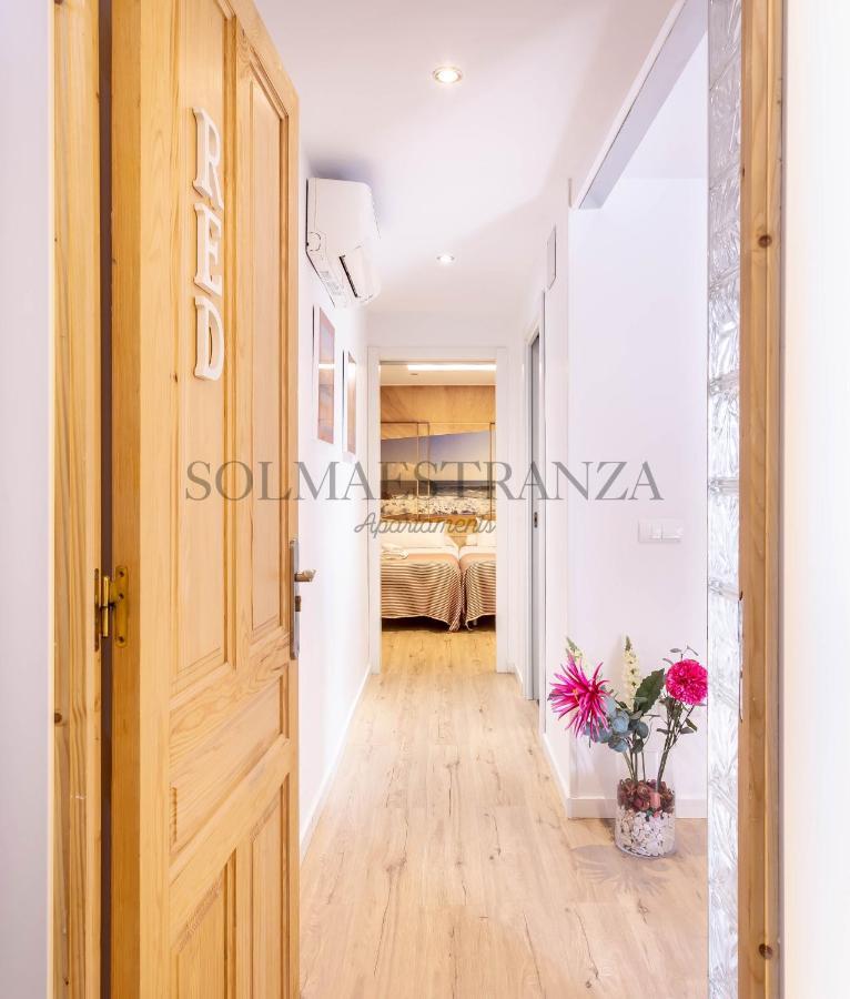 Apartamento Blue & Red By Sol Maestranza Málaga Exterior foto