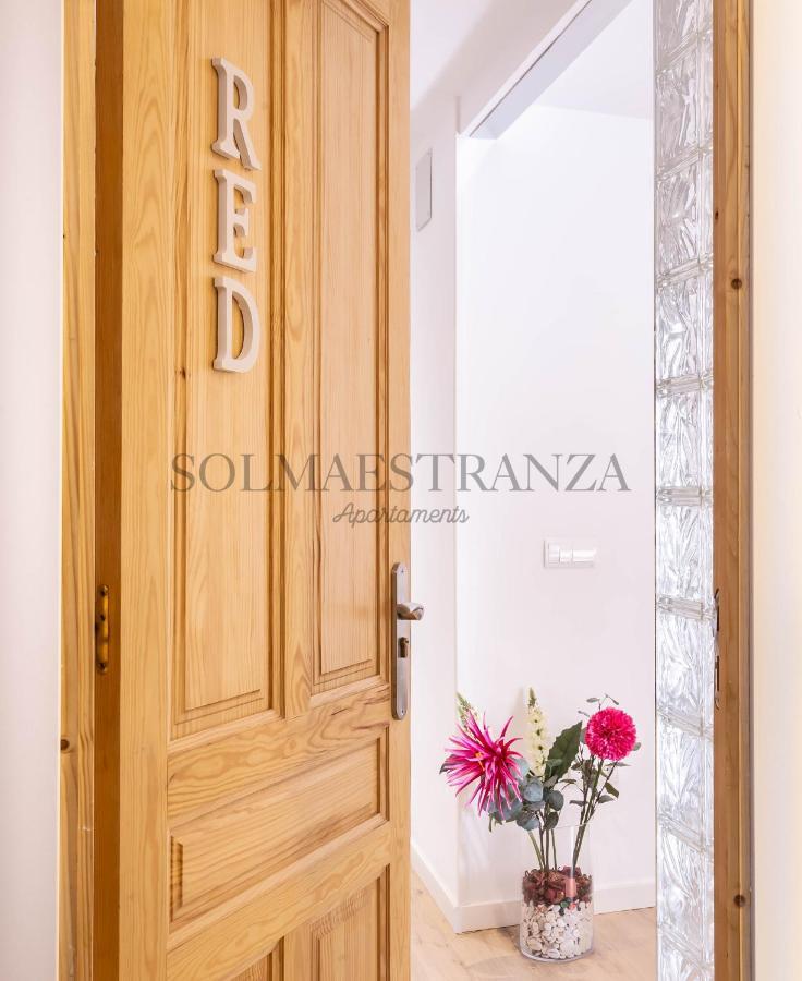 Apartamento Blue & Red By Sol Maestranza Málaga Exterior foto